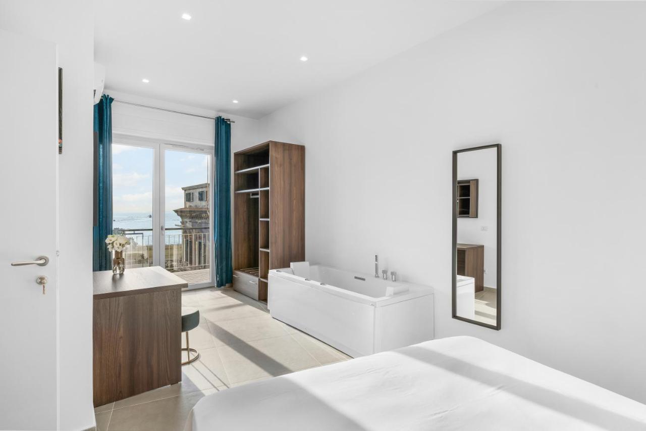 Pangea Luxury Rooms Кастеламаре ди Стабия Екстериор снимка